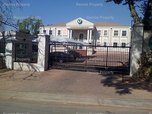 190m² 23 Impala Road, Sandton Central