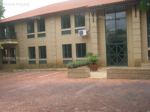 275m² Burnside Island, Craighall Park
