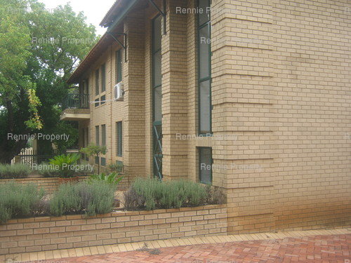 182m² Burnside Island, Craighall Park
