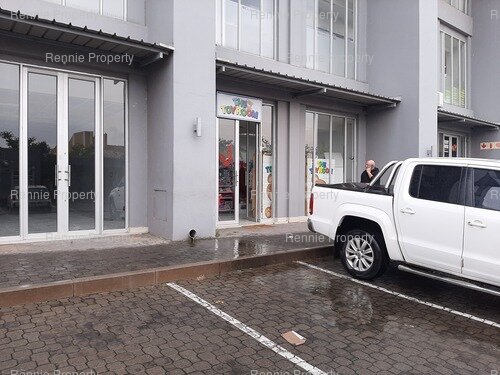 123m² Genesis  on Fairmount (Shopping Centre), Fairmount